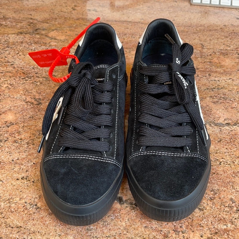 Off-white women sneakers